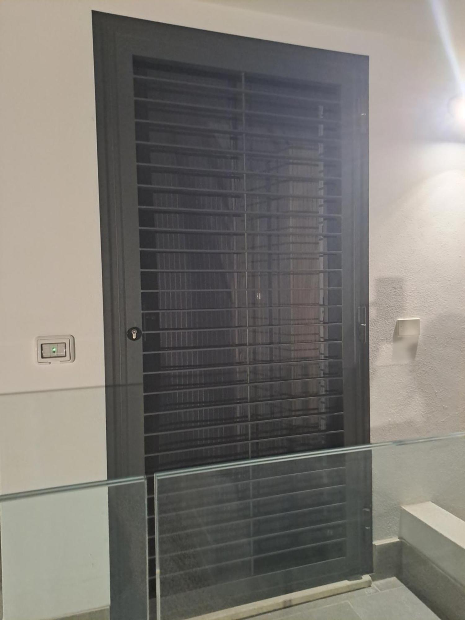 Fiumicino Airport Sunflower Room Exterior photo
